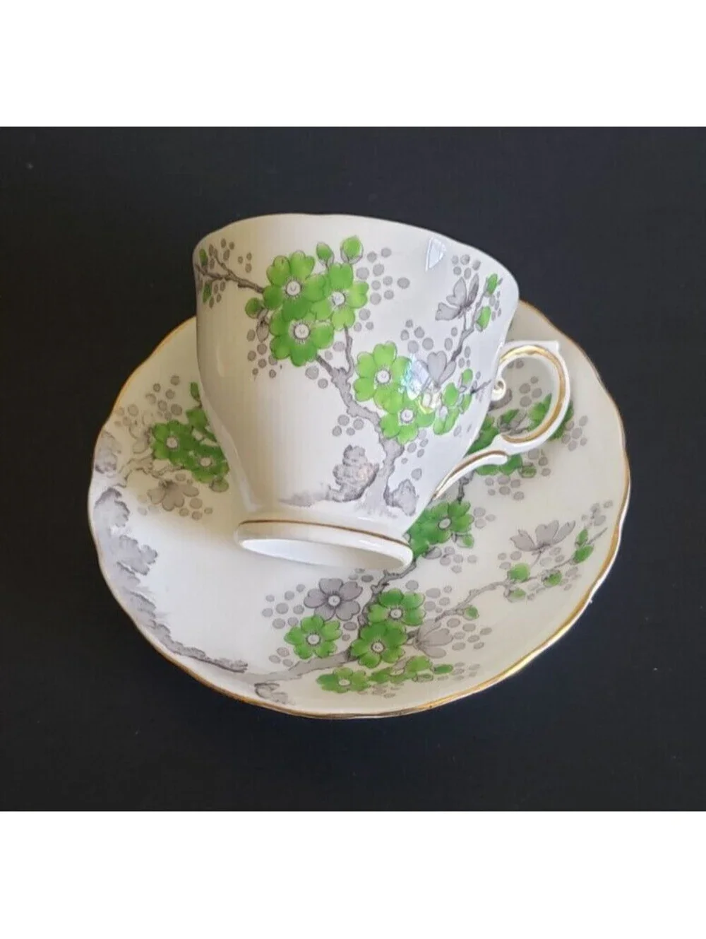 Vintage Tuscan Fine English Bone China Green Blossoms Gold Trim Tea Cup, Saucer